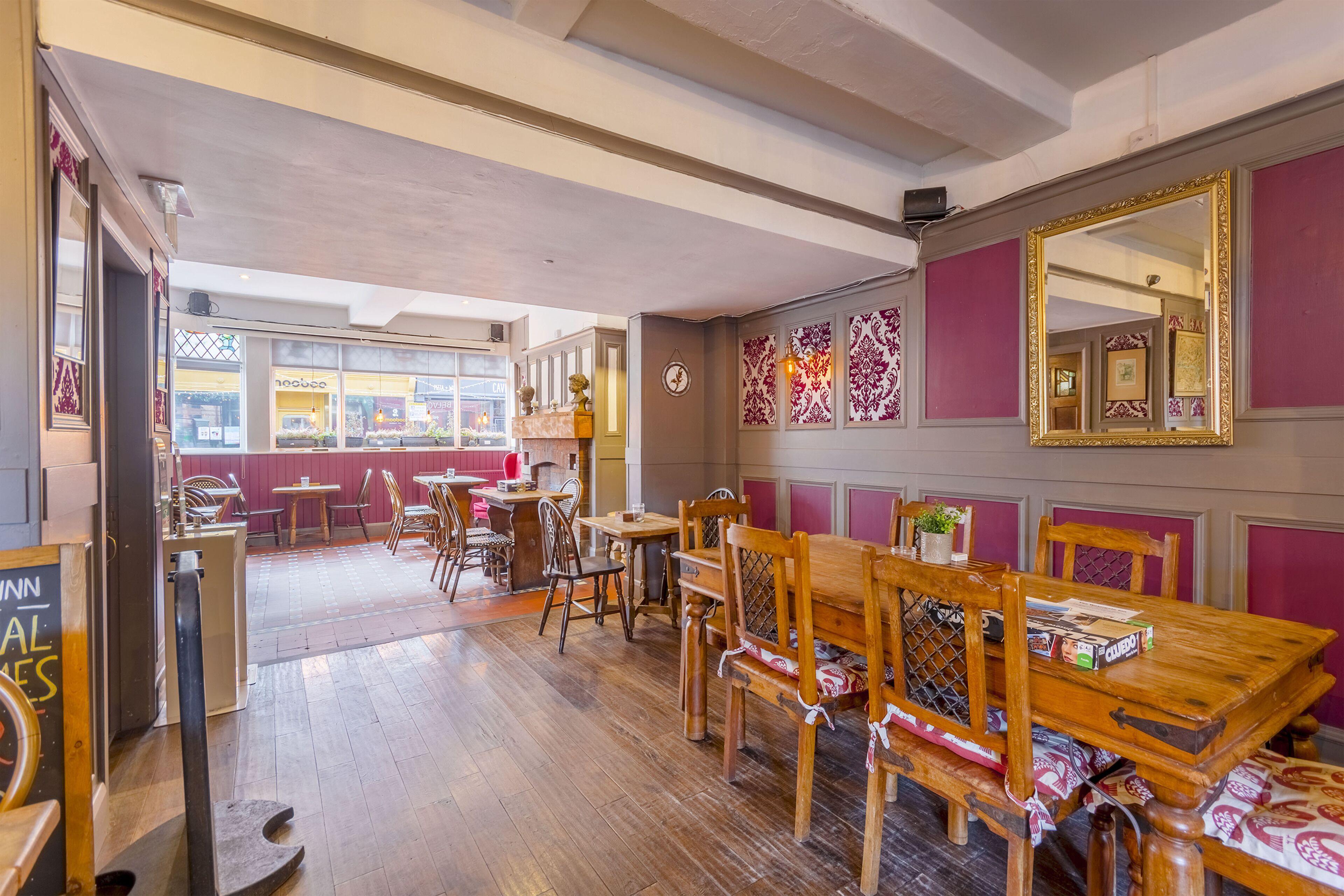 The Watergate Inn — Photos 2